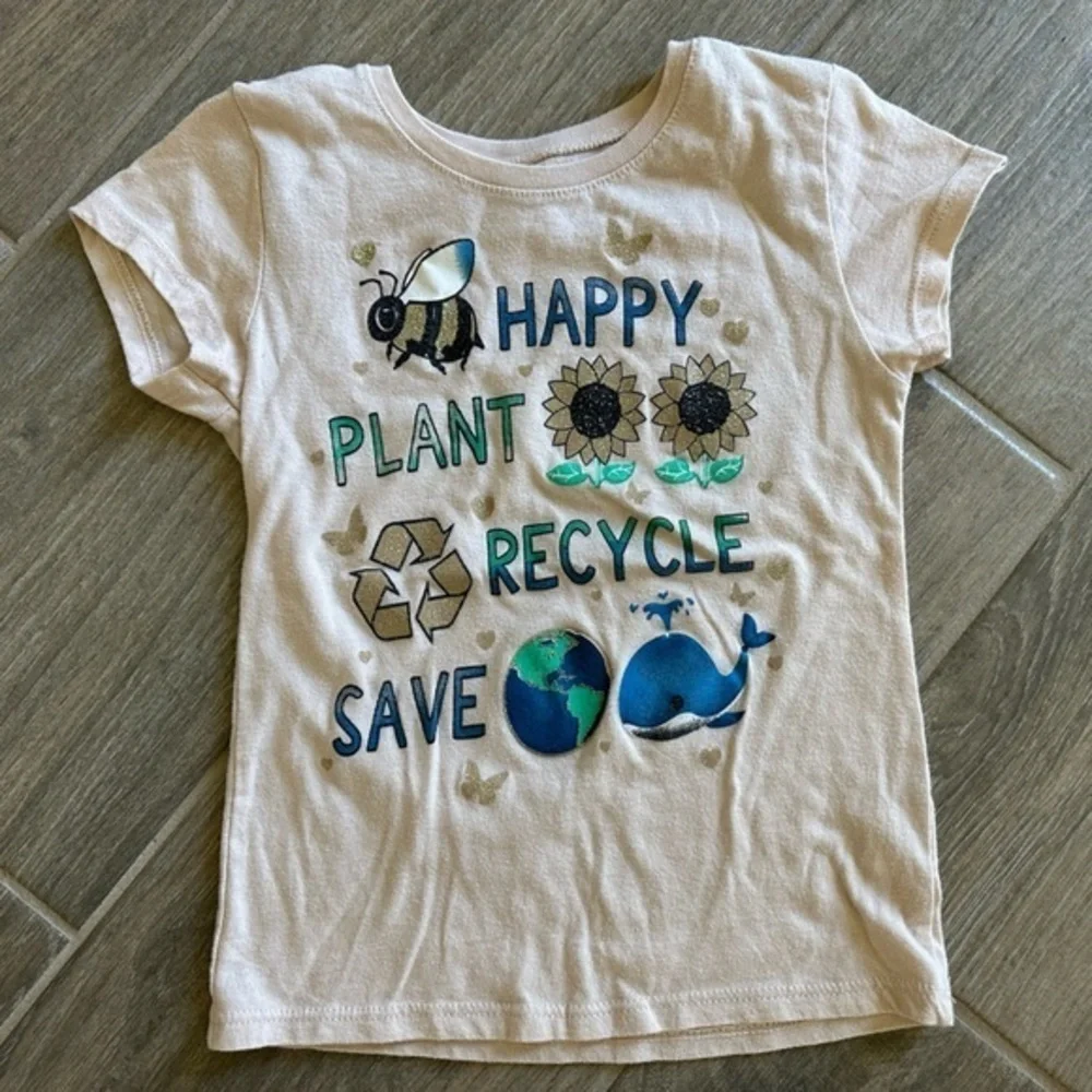 Girls “Bee Happy Plant Flowers” t-shirt size xs/4